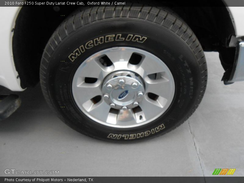 Oxford White / Camel 2010 Ford F250 Super Duty Lariat Crew Cab