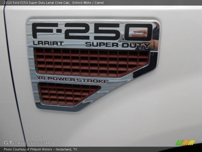 Oxford White / Camel 2010 Ford F250 Super Duty Lariat Crew Cab