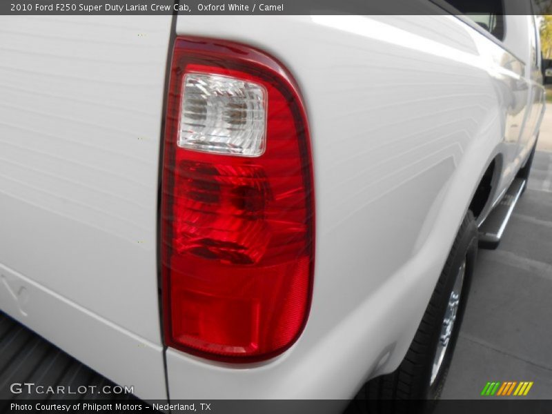 Oxford White / Camel 2010 Ford F250 Super Duty Lariat Crew Cab