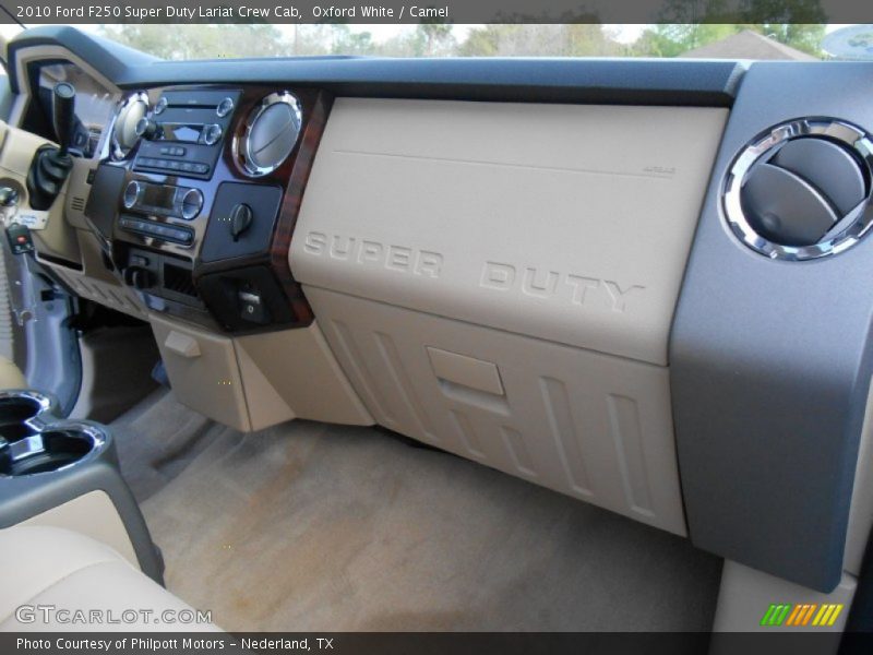 Oxford White / Camel 2010 Ford F250 Super Duty Lariat Crew Cab