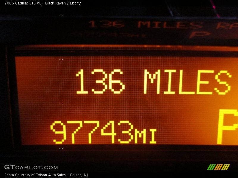 Black Raven / Ebony 2006 Cadillac STS V6