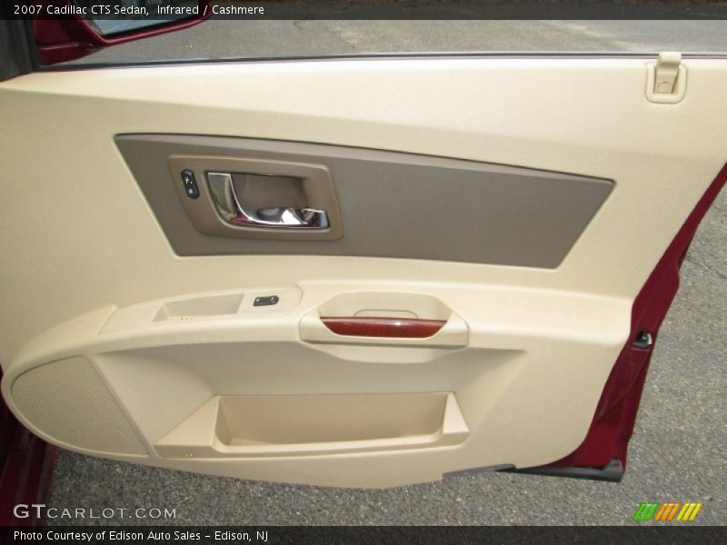 Infrared / Cashmere 2007 Cadillac CTS Sedan