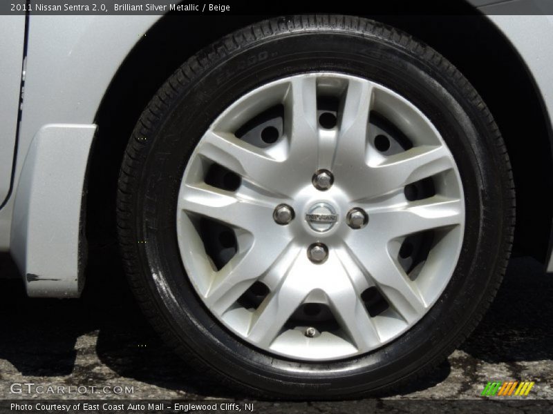 Brilliant Silver Metallic / Beige 2011 Nissan Sentra 2.0