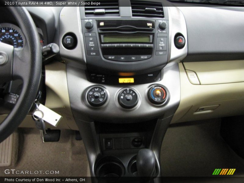 Super White / Sand Beige 2010 Toyota RAV4 I4 4WD