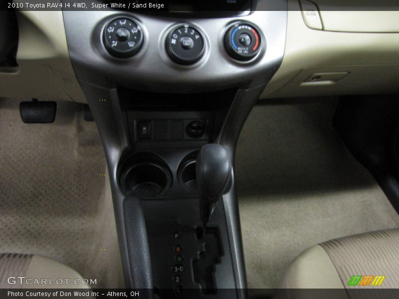 Super White / Sand Beige 2010 Toyota RAV4 I4 4WD