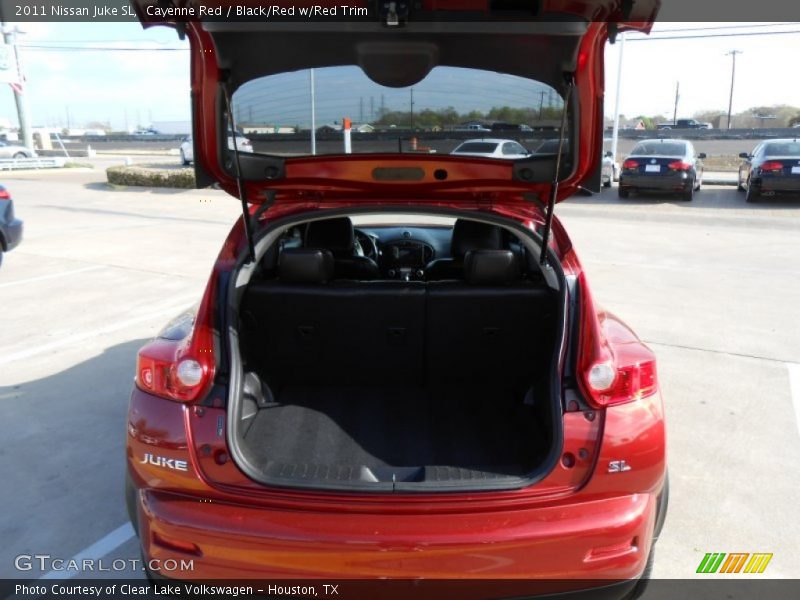 Cayenne Red / Black/Red w/Red Trim 2011 Nissan Juke SL