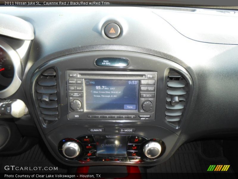 Cayenne Red / Black/Red w/Red Trim 2011 Nissan Juke SL