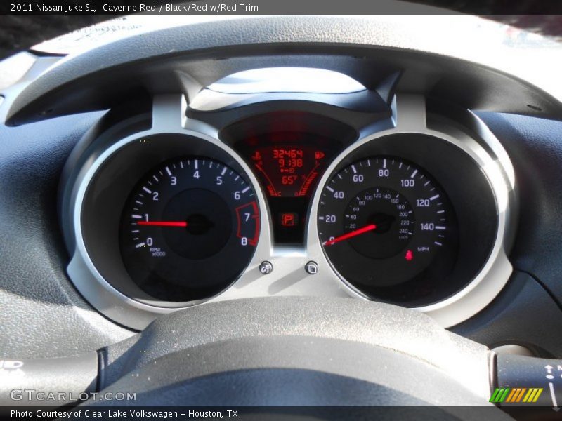Cayenne Red / Black/Red w/Red Trim 2011 Nissan Juke SL
