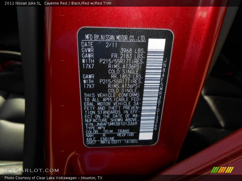 Cayenne Red / Black/Red w/Red Trim 2011 Nissan Juke SL