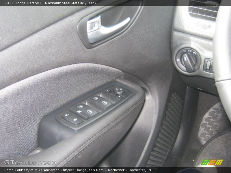 Maximum Steel Metallic / Black 2013 Dodge Dart SXT