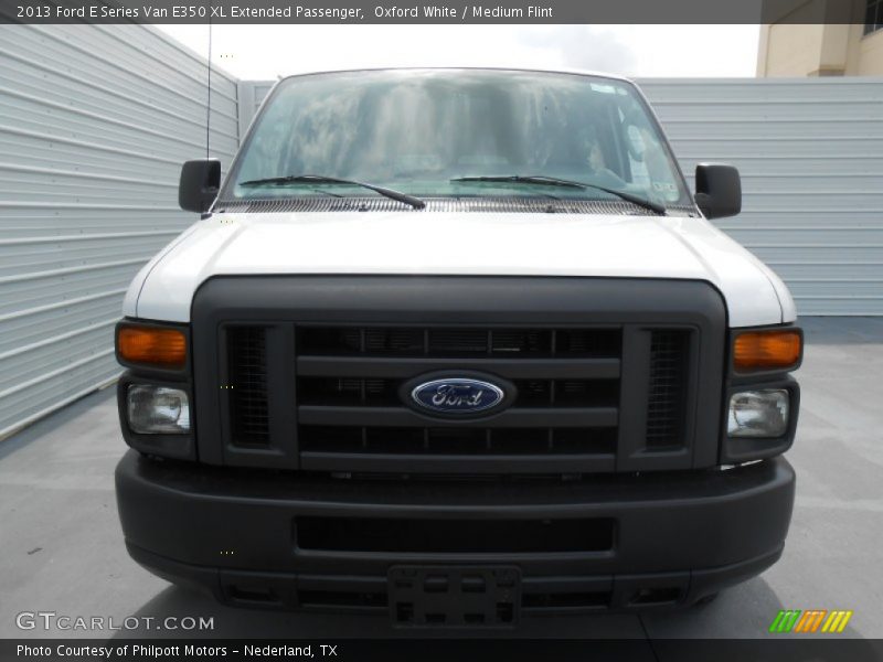  2013 E Series Van E350 XL Extended Passenger Oxford White