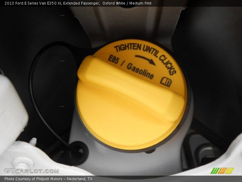 Oxford White / Medium Flint 2013 Ford E Series Van E350 XL Extended Passenger
