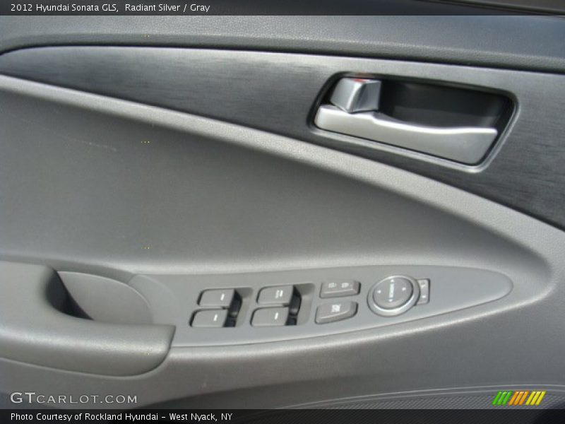 Radiant Silver / Gray 2012 Hyundai Sonata GLS