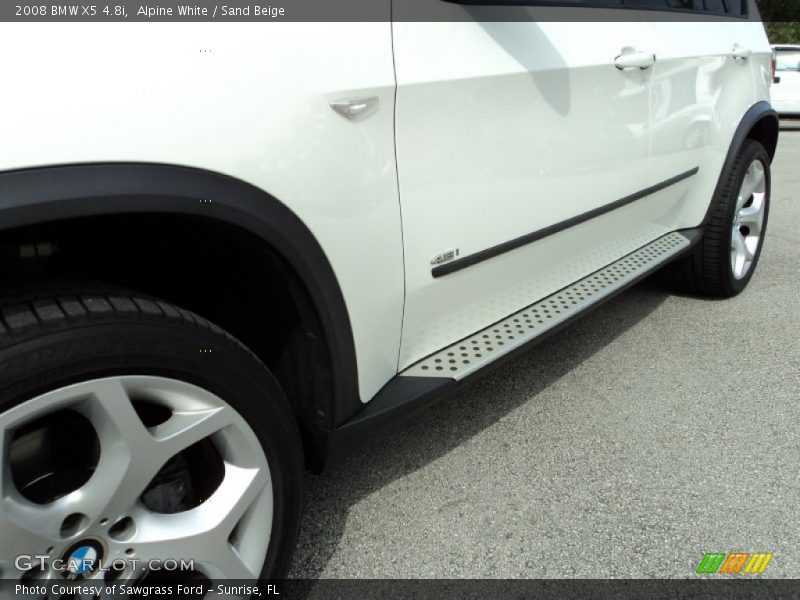 Alpine White / Sand Beige 2008 BMW X5 4.8i