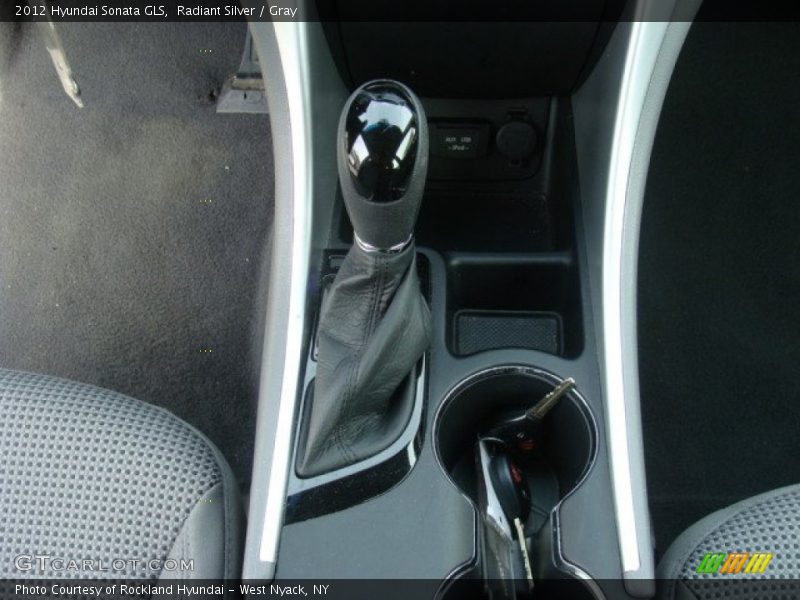 Radiant Silver / Gray 2012 Hyundai Sonata GLS