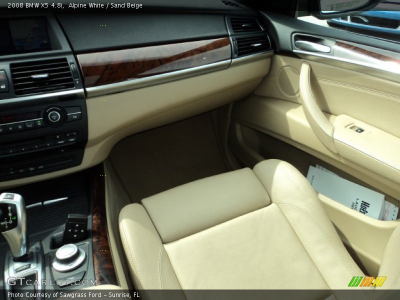 Alpine White / Sand Beige 2008 BMW X5 4.8i