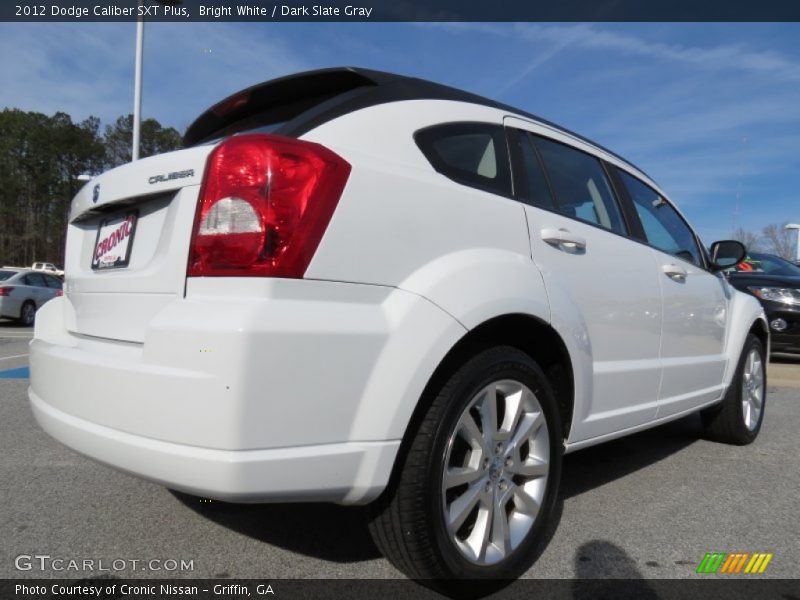Bright White / Dark Slate Gray 2012 Dodge Caliber SXT Plus