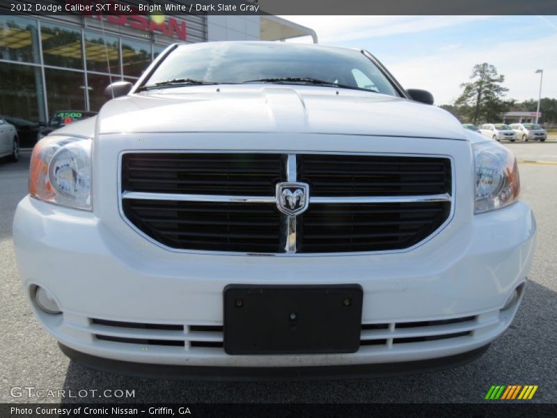 Bright White / Dark Slate Gray 2012 Dodge Caliber SXT Plus