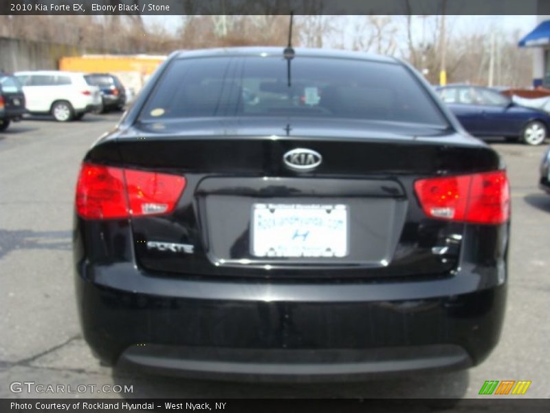 Ebony Black / Stone 2010 Kia Forte EX