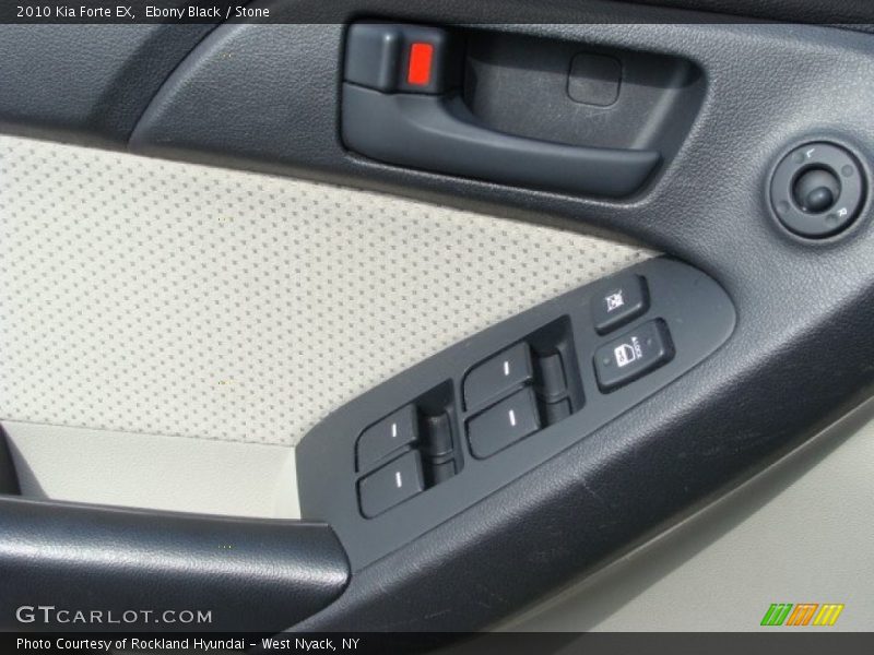 Ebony Black / Stone 2010 Kia Forte EX
