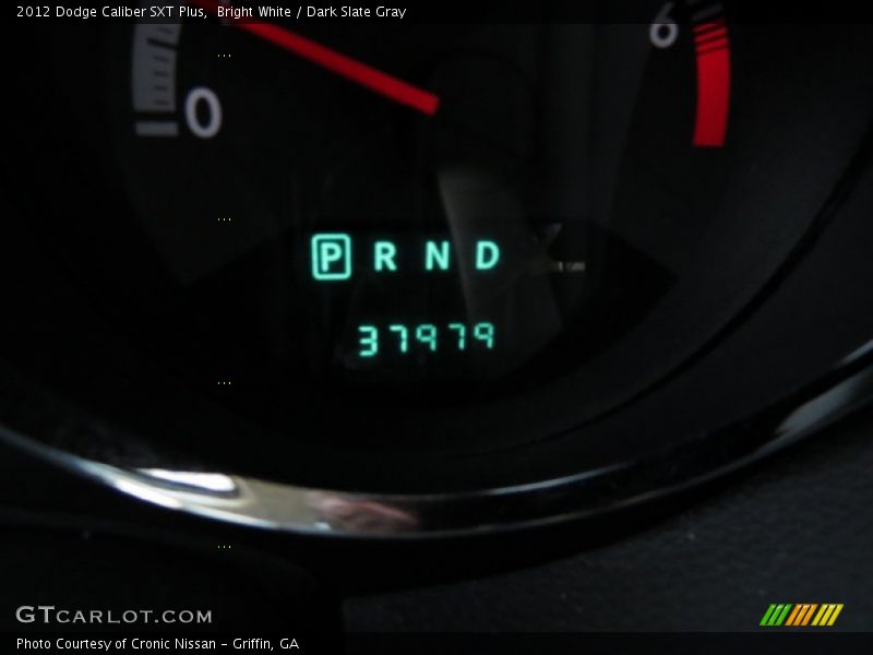 Bright White / Dark Slate Gray 2012 Dodge Caliber SXT Plus