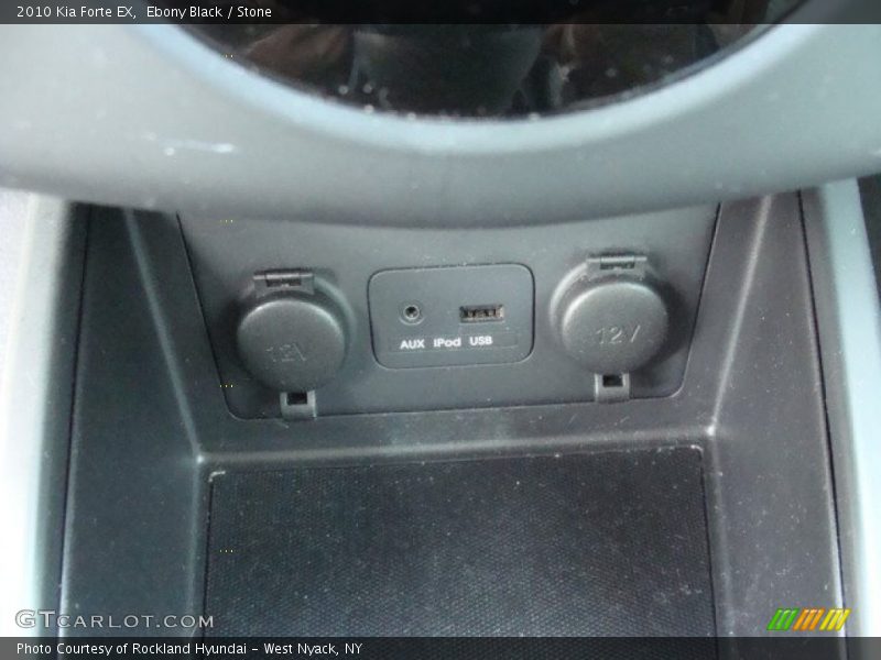 Ebony Black / Stone 2010 Kia Forte EX