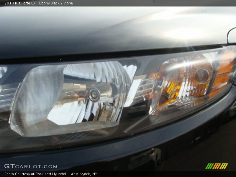 Ebony Black / Stone 2010 Kia Forte EX