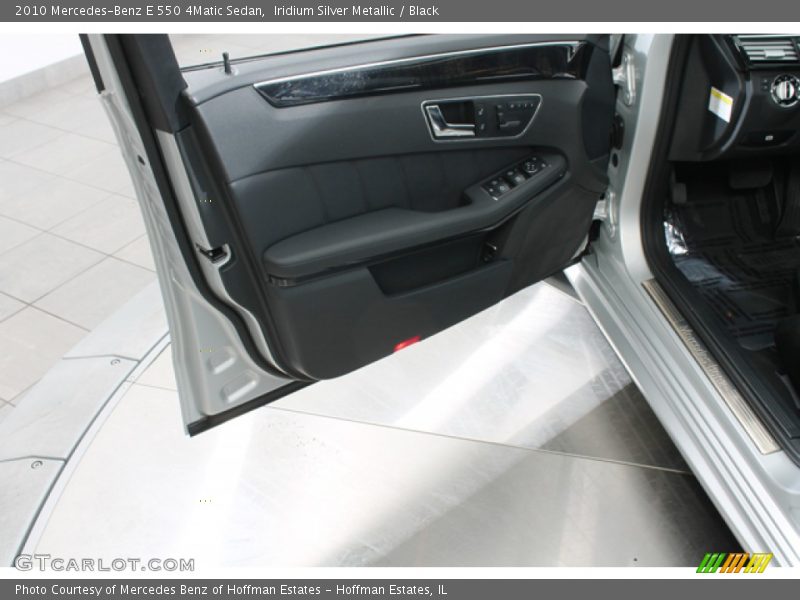 Iridium Silver Metallic / Black 2010 Mercedes-Benz E 550 4Matic Sedan