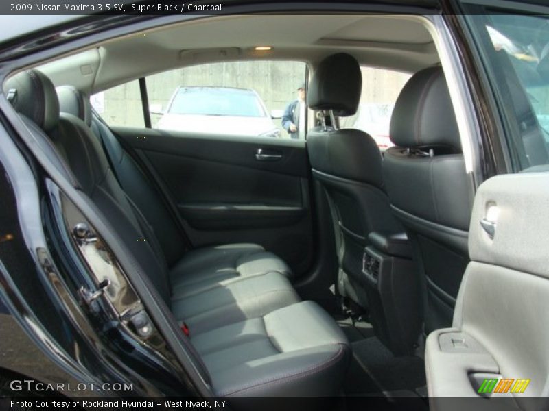 Super Black / Charcoal 2009 Nissan Maxima 3.5 SV