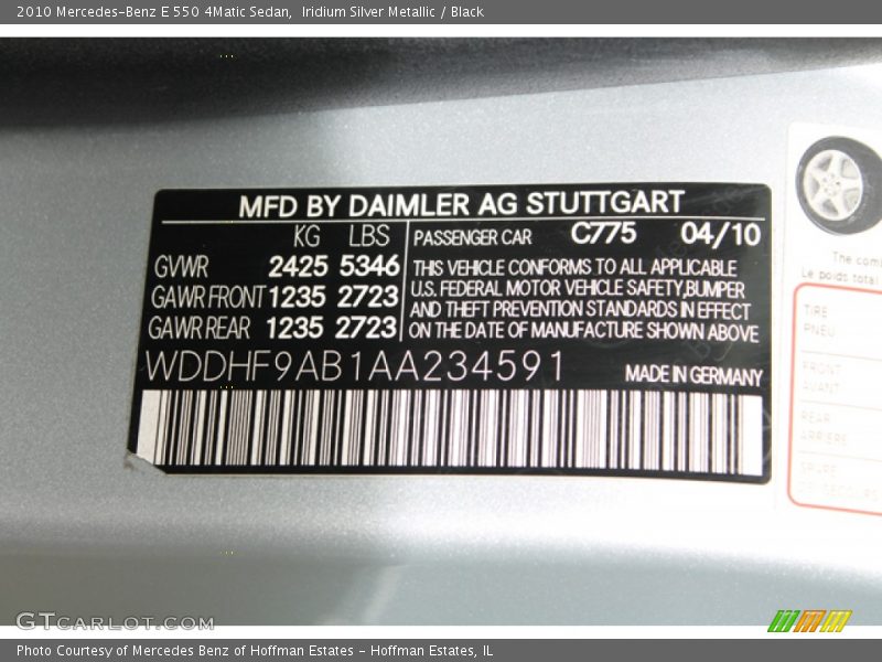 Iridium Silver Metallic / Black 2010 Mercedes-Benz E 550 4Matic Sedan