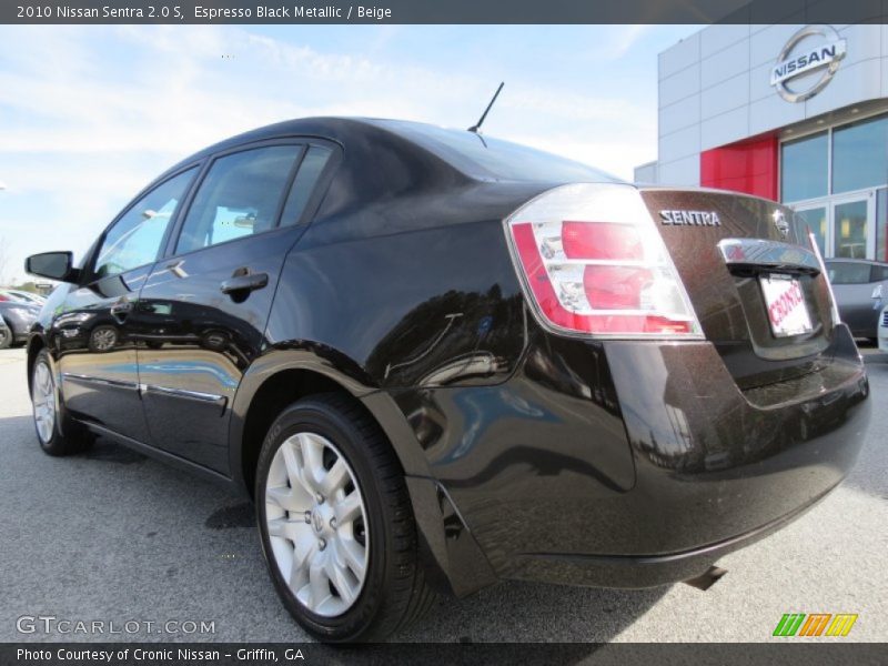 Espresso Black Metallic / Beige 2010 Nissan Sentra 2.0 S