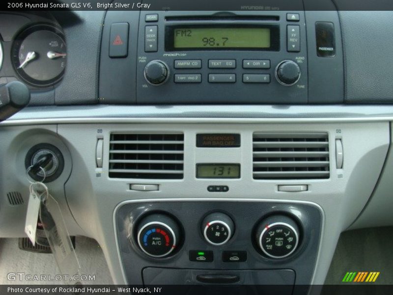 Bright Silver / Gray 2006 Hyundai Sonata GLS V6