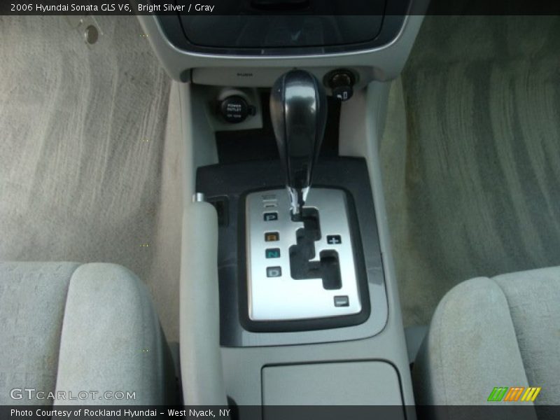 Bright Silver / Gray 2006 Hyundai Sonata GLS V6