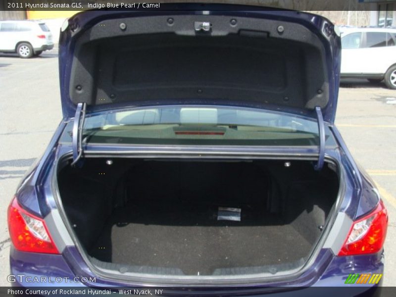 Indigo Blue Pearl / Camel 2011 Hyundai Sonata GLS
