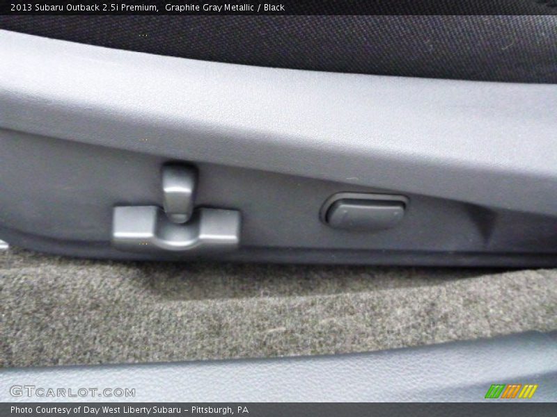 Graphite Gray Metallic / Black 2013 Subaru Outback 2.5i Premium