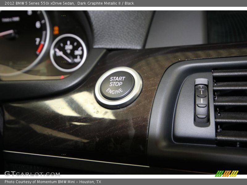 Controls of 2012 5 Series 550i xDrive Sedan