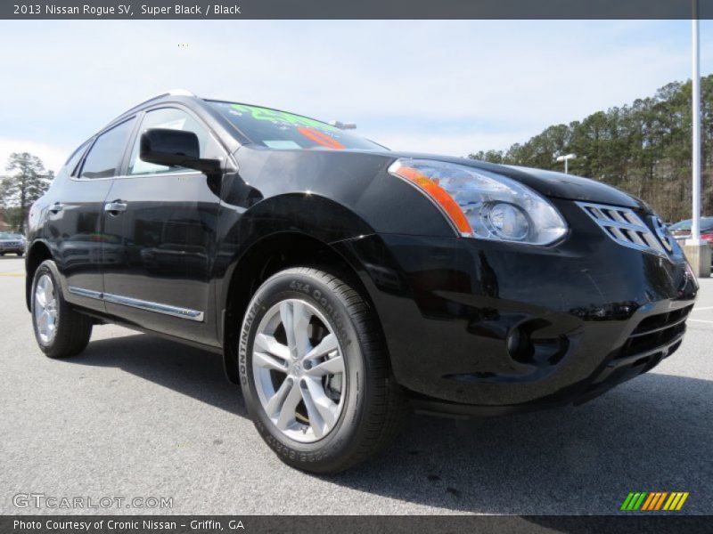 Super Black / Black 2013 Nissan Rogue SV