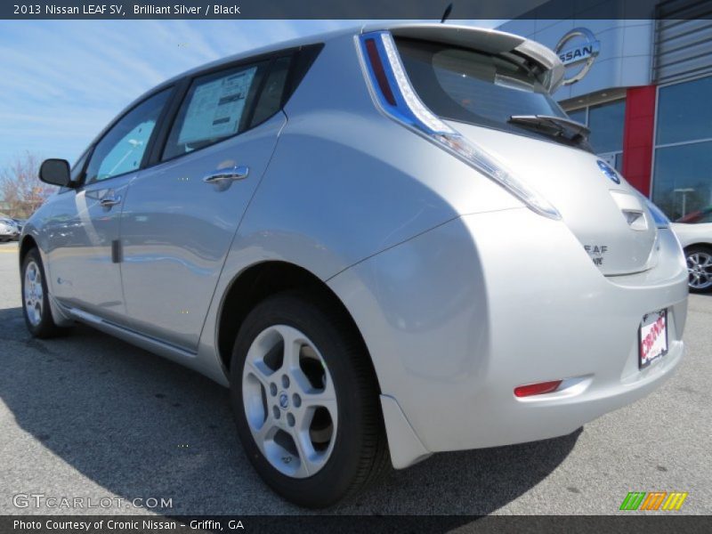 Brilliant Silver / Black 2013 Nissan LEAF SV