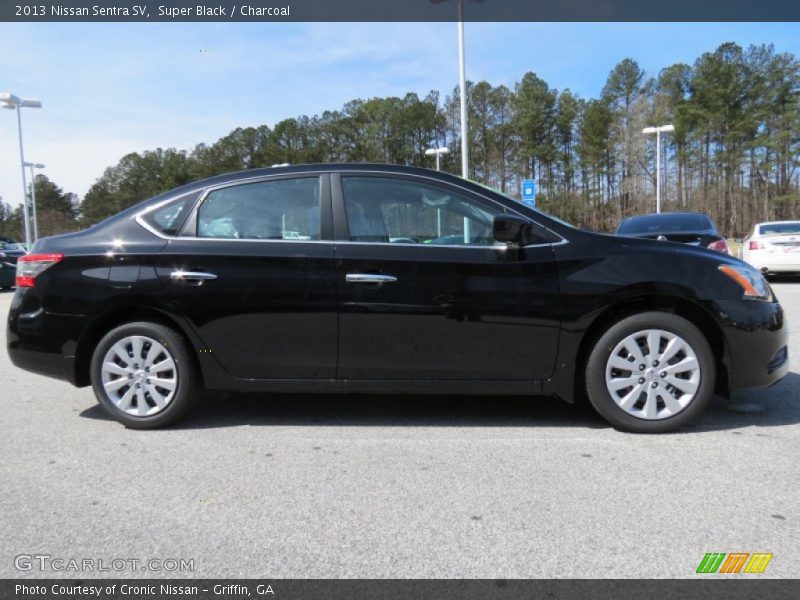 Super Black / Charcoal 2013 Nissan Sentra SV