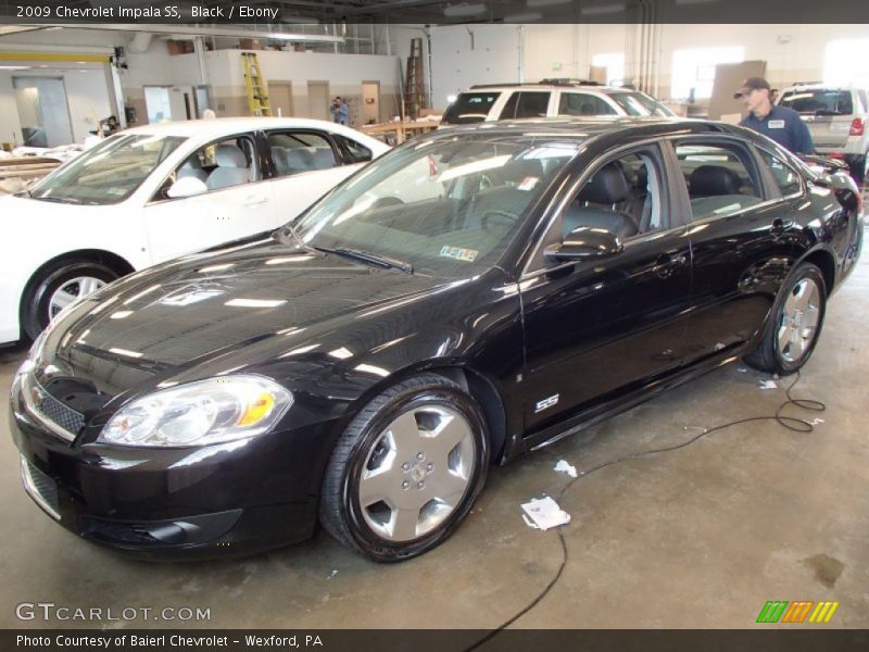 Front 3/4 View of 2009 Impala SS