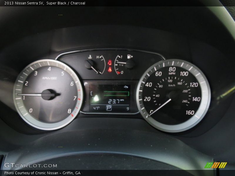 Super Black / Charcoal 2013 Nissan Sentra SV