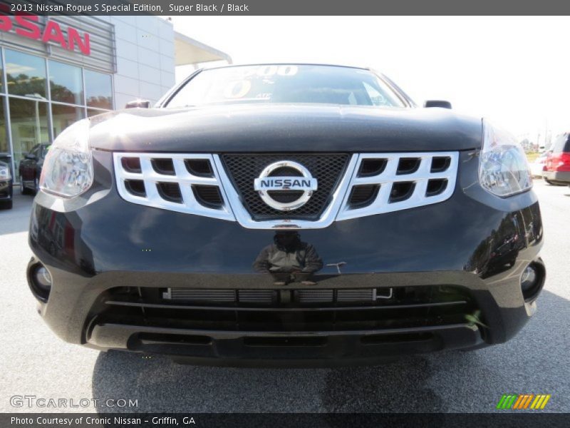 Super Black / Black 2013 Nissan Rogue S Special Edition