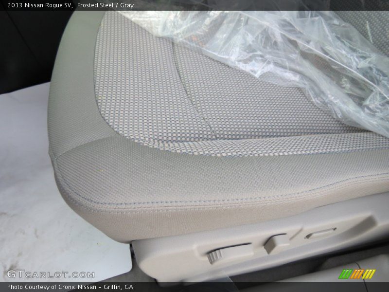 Frosted Steel / Gray 2013 Nissan Rogue SV