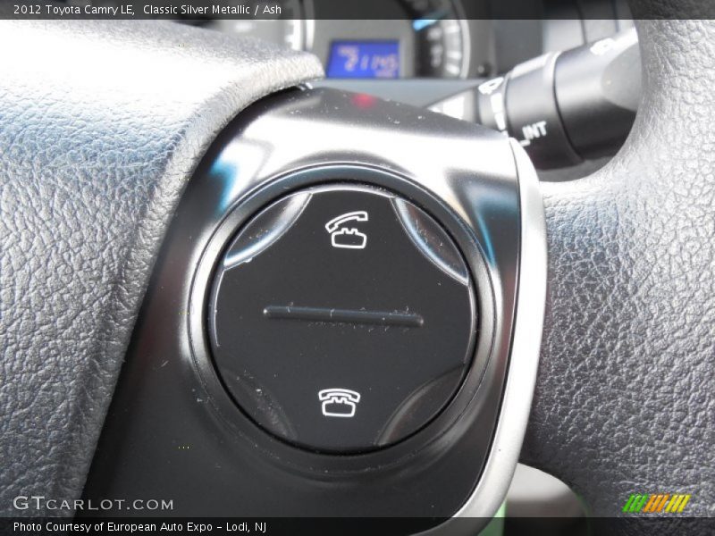 Classic Silver Metallic / Ash 2012 Toyota Camry LE