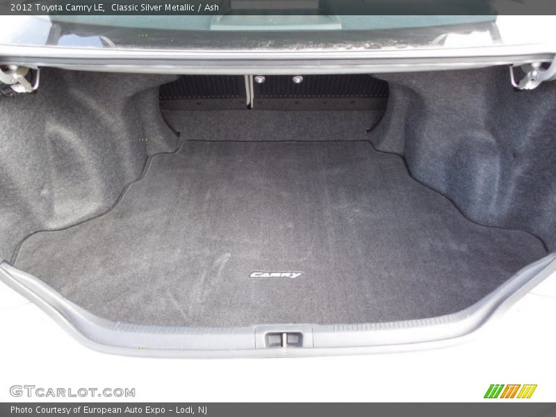 Classic Silver Metallic / Ash 2012 Toyota Camry LE