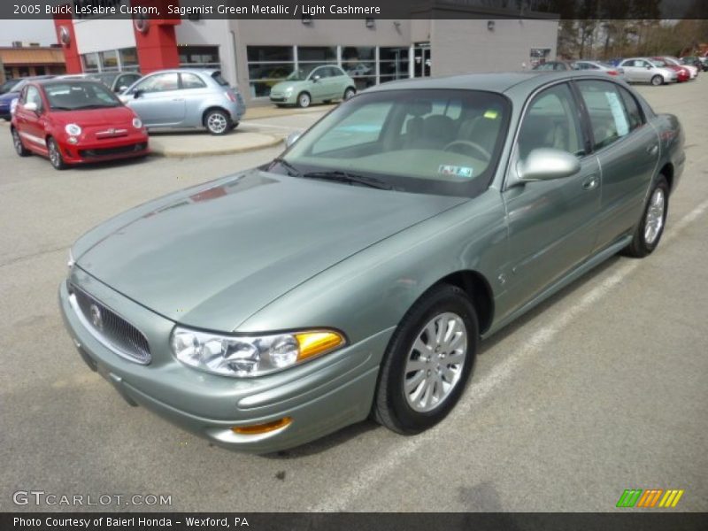 Front 3/4 View of 2005 LeSabre Custom
