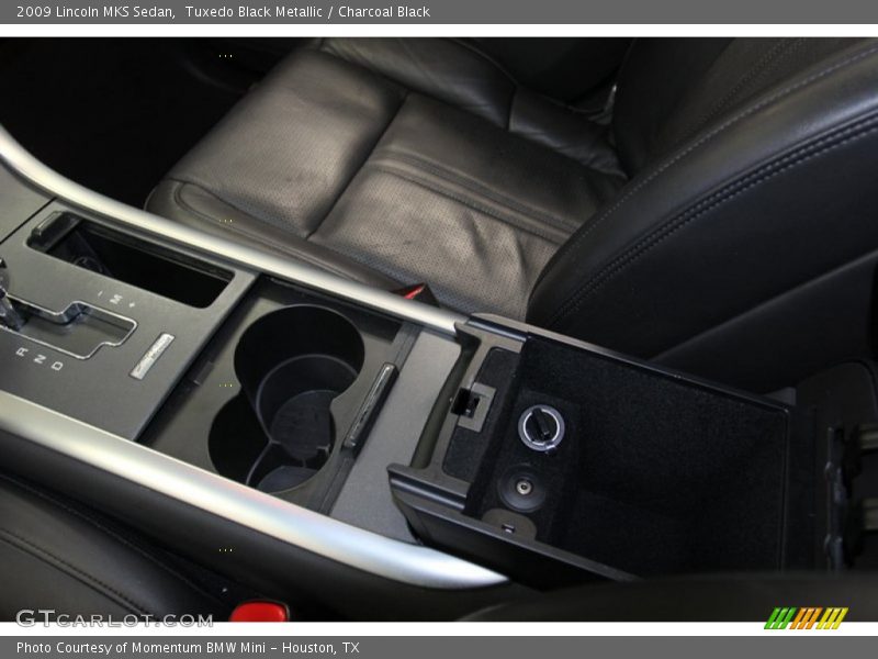Tuxedo Black Metallic / Charcoal Black 2009 Lincoln MKS Sedan