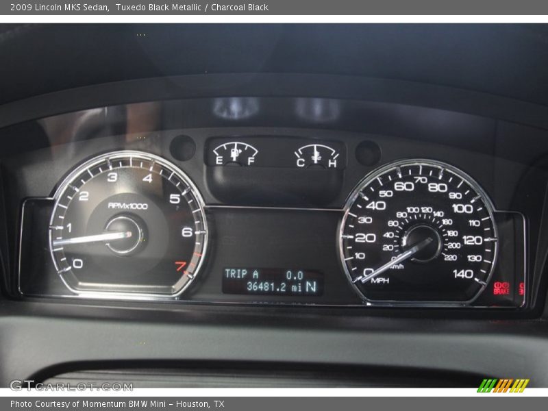  2009 MKS Sedan Sedan Gauges
