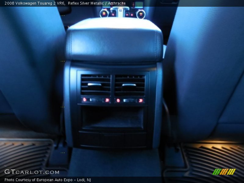 Reflex Silver Metallic / Anthracite 2008 Volkswagen Touareg 2 VR6