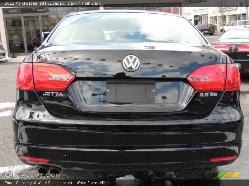 Black / Titan Black 2012 Volkswagen Jetta SE Sedan